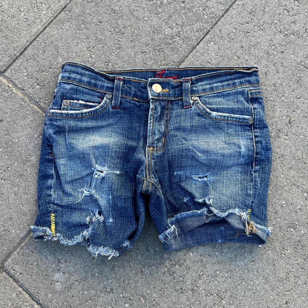 Furst Distressed Denim Cut Off Shorts Medium Wash Blue Low Rise Size 24